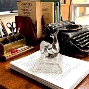 Vintage Towle Full Lead Crystal Seal figurine paperweight clear crystal base